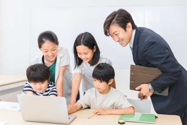 プログラミングスクール　子供